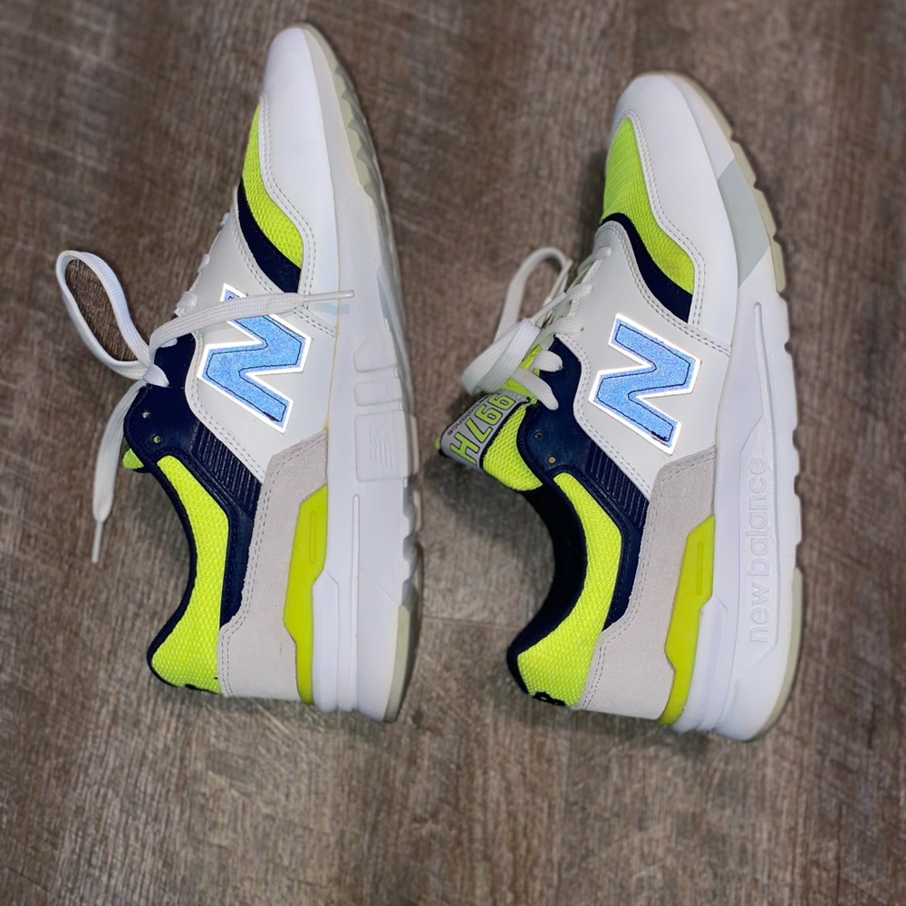 New Balance 997H Hi Lite size 10.5 - Picture 13 of 14
